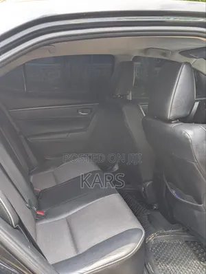 Toyota Corolla 2015 Black