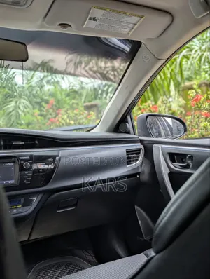 Toyota Corolla 2015 Black