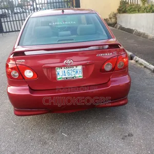 Toyota Corolla 2007 Red