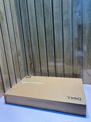 New Laptop Dell 16GB Intel Core 5 SSD 512GB