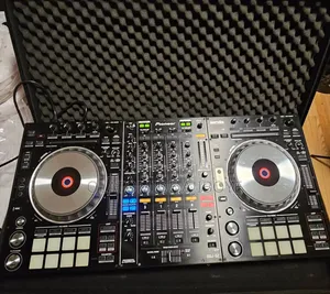 Pioneer DDJ SZ (With New Magma Bag)