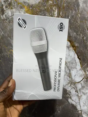 High Quality Wired Microphone