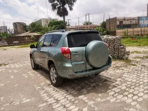 Toyota RAV4 2.0 4x4 2007 Ivory