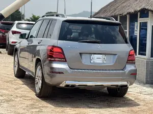 Mercedes-Benz GLK-Class 350 SUV 2013 Gray