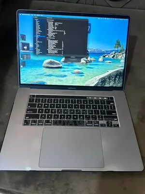 Laptop Apple MacBook Pro 2019 64GB Intel Core i9 SSD 1T