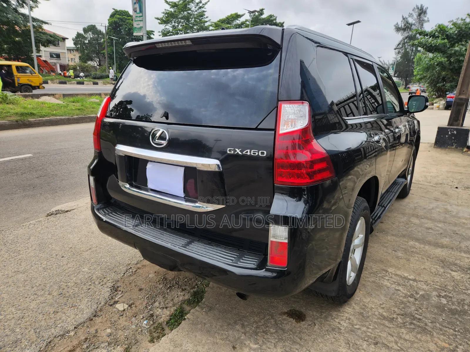 Lexus GX 2011 Black