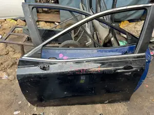 Front Left Door Camry 2018