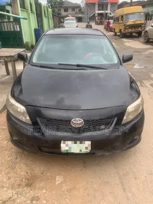 Toyota Corolla 2010 Black
