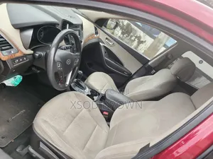 Hyundai Santa Fe 2015 Red