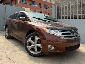 Toyota Venza 2010 Brown