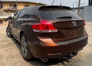 Toyota Venza 2010 Brown