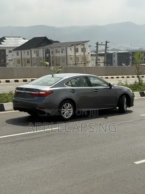 Lexus ES 350 FWD 2014 Gray