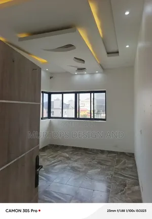 3bdrm Apartment in Chevron for rent