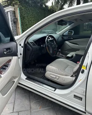 Lexus ES 350 2012 White