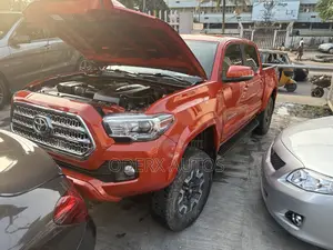 Toyota Tacoma Limited 2017 Orange