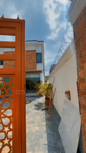 4bdrm Duplex in Royal, Rukpokwu for sale
