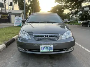 Toyota Corolla LE 2006 Gray