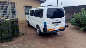 Nissan Caravan (Urvan) 2009 White