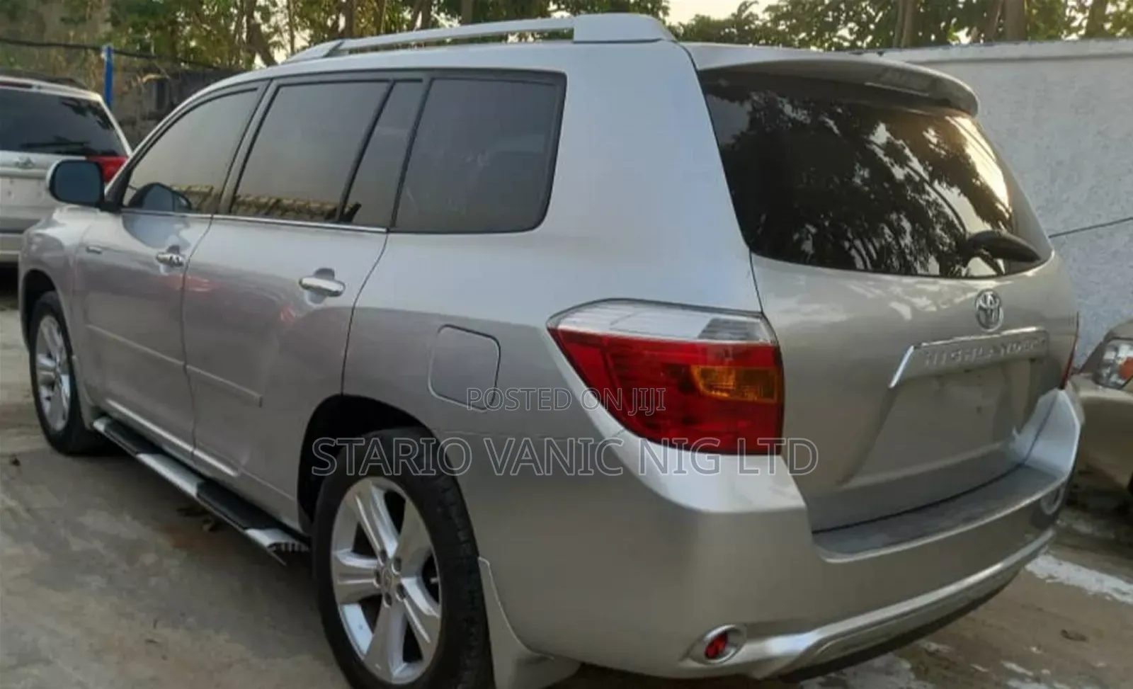 Toyota Highlander 2012 Silver