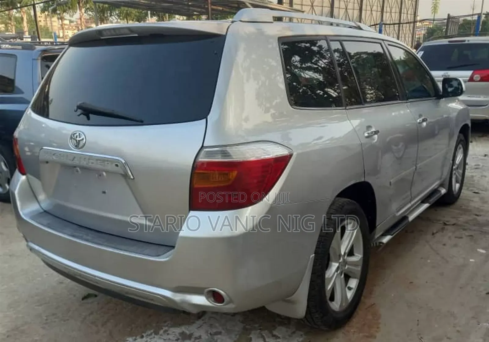 Toyota Highlander 2012 Silver