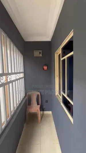 Studio Apartment in City Estate, Uzoba for rent