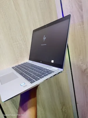 Laptop HP EliteBook 1040 G6 16GB Intel Core i7 SSD 512GB