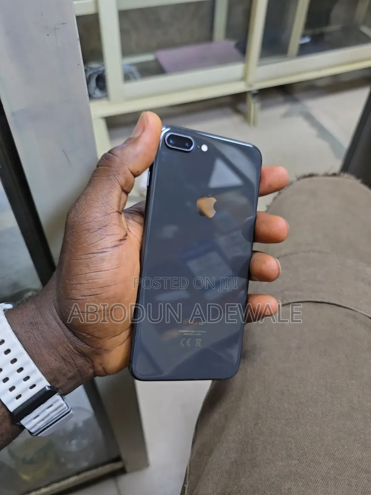 Apple iPhone 8 Plus 64 GB Black
