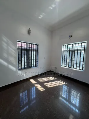 1bdrm Shared Apartment in East Side Estate, Agungi for rent