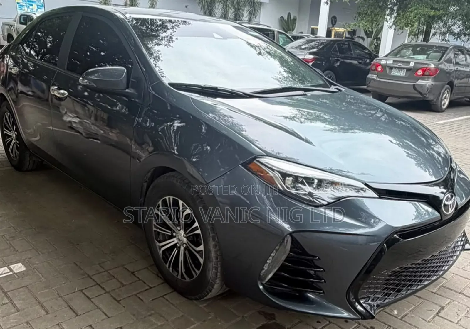 Toyota Corolla 2018 Gray