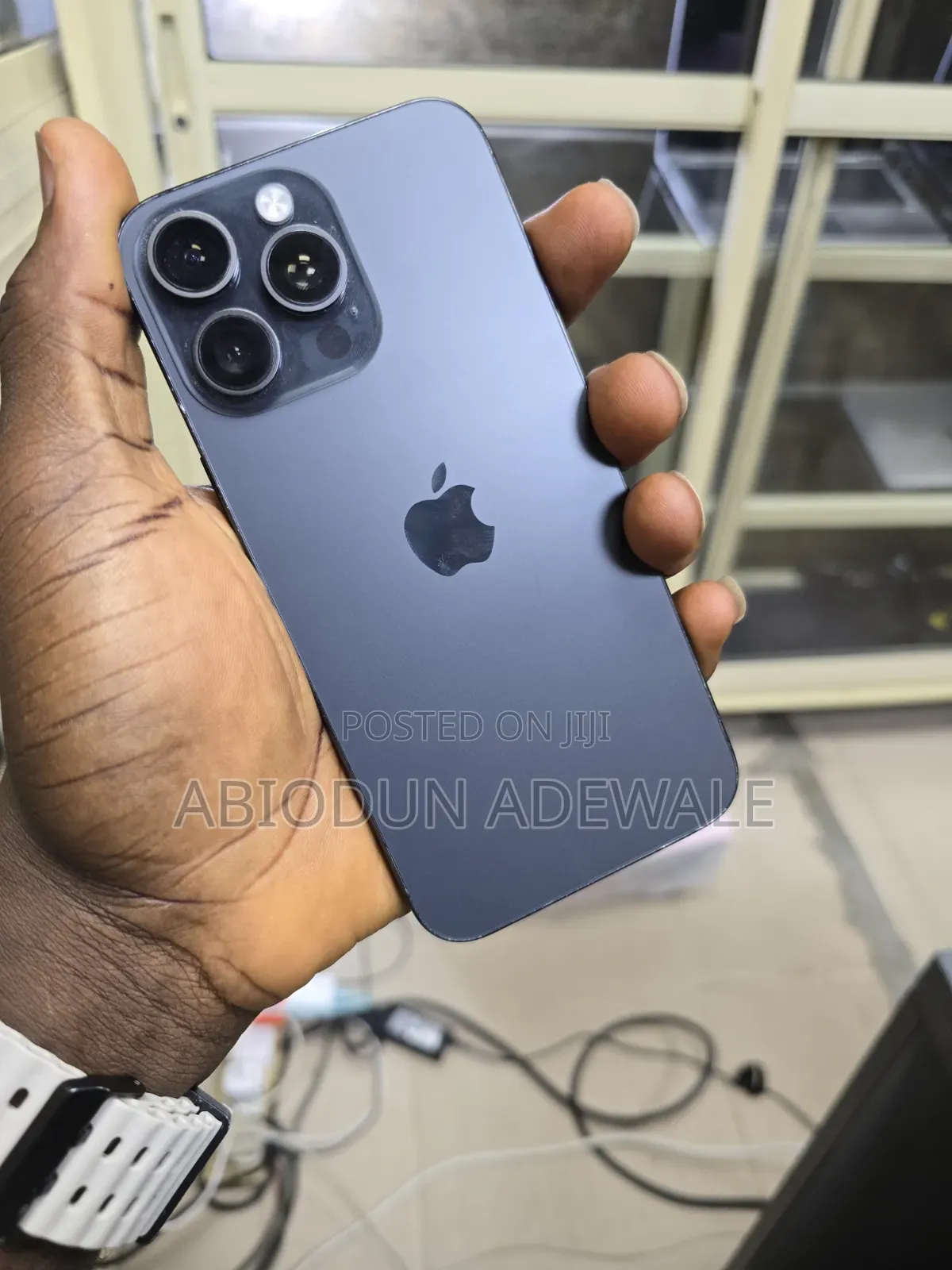 Apple iPhone 15 Pro Max 256 GB Gray