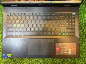 Laptop MSI MSI Sword 17 16GB Intel Core i7 SSD 1T