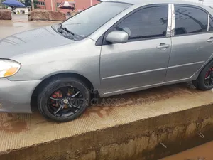 Toyota Corolla 2005 Green