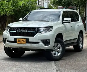 Upgrade Your Toyota Landcurise Parado 2015 to 2025 Model