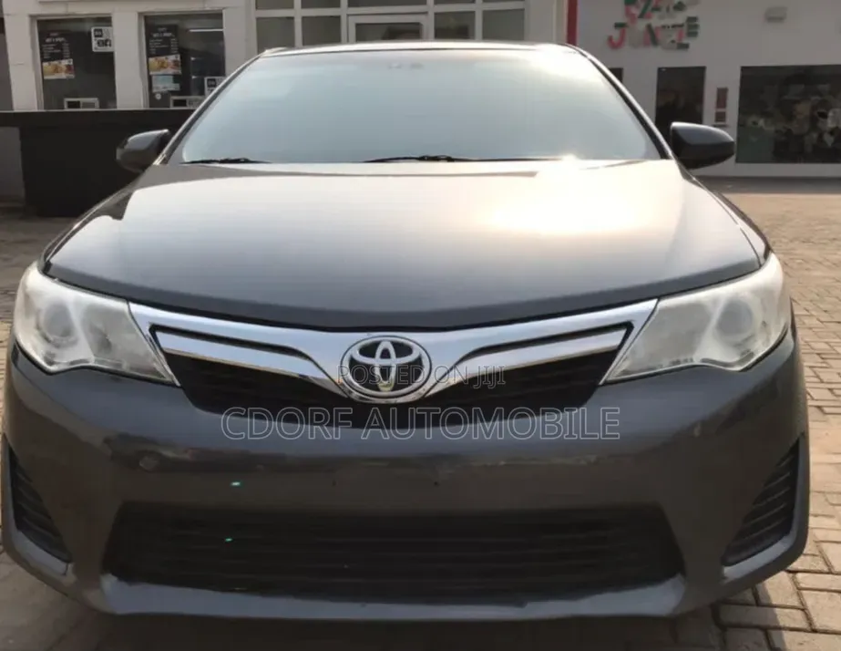 Toyota Camry 2013 Gray