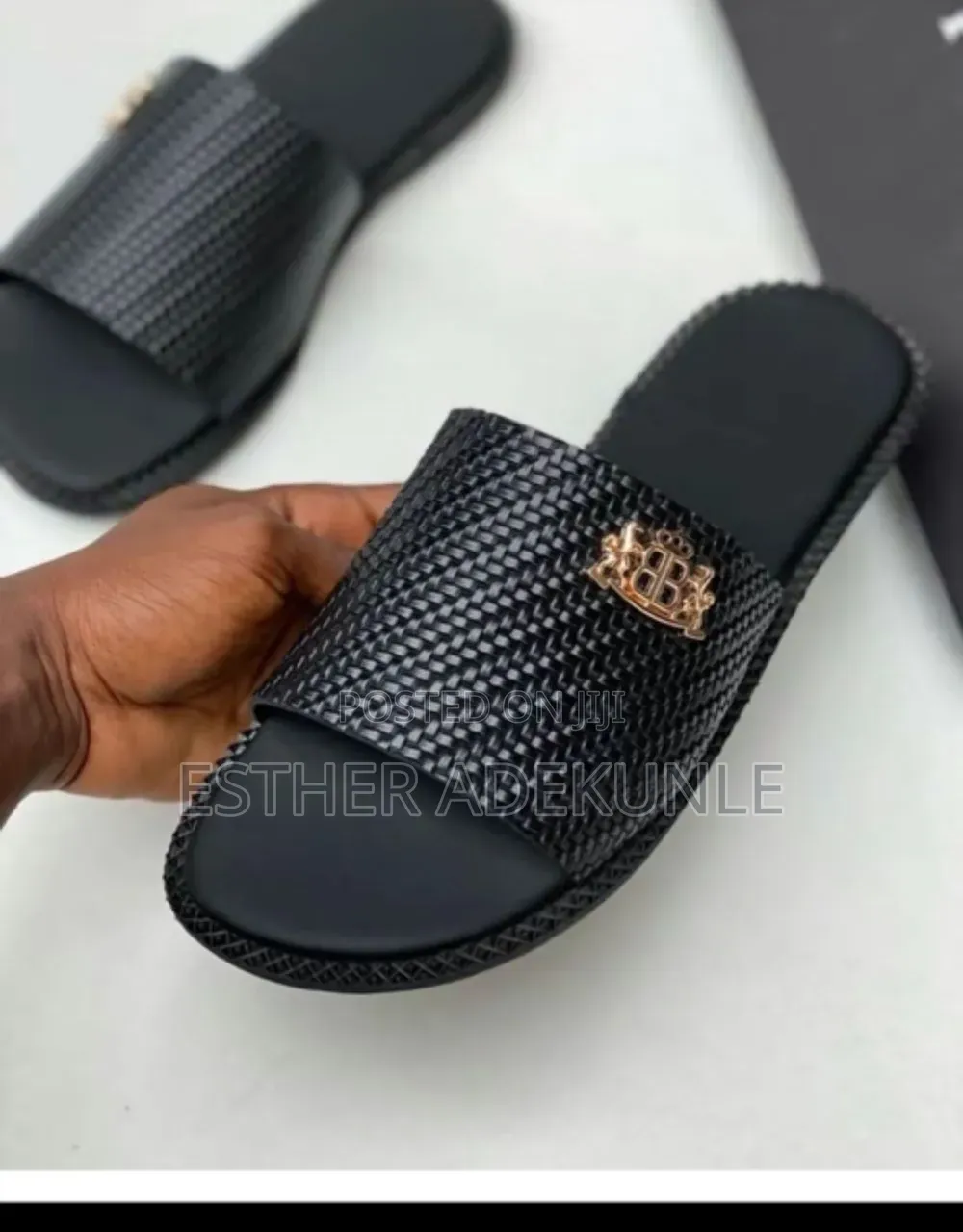 Luxury Croc_textured Slides