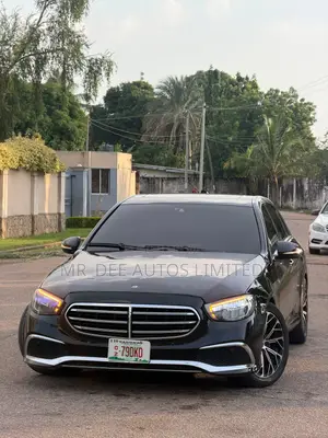 Mercedes-Benz E350 2024 Black
