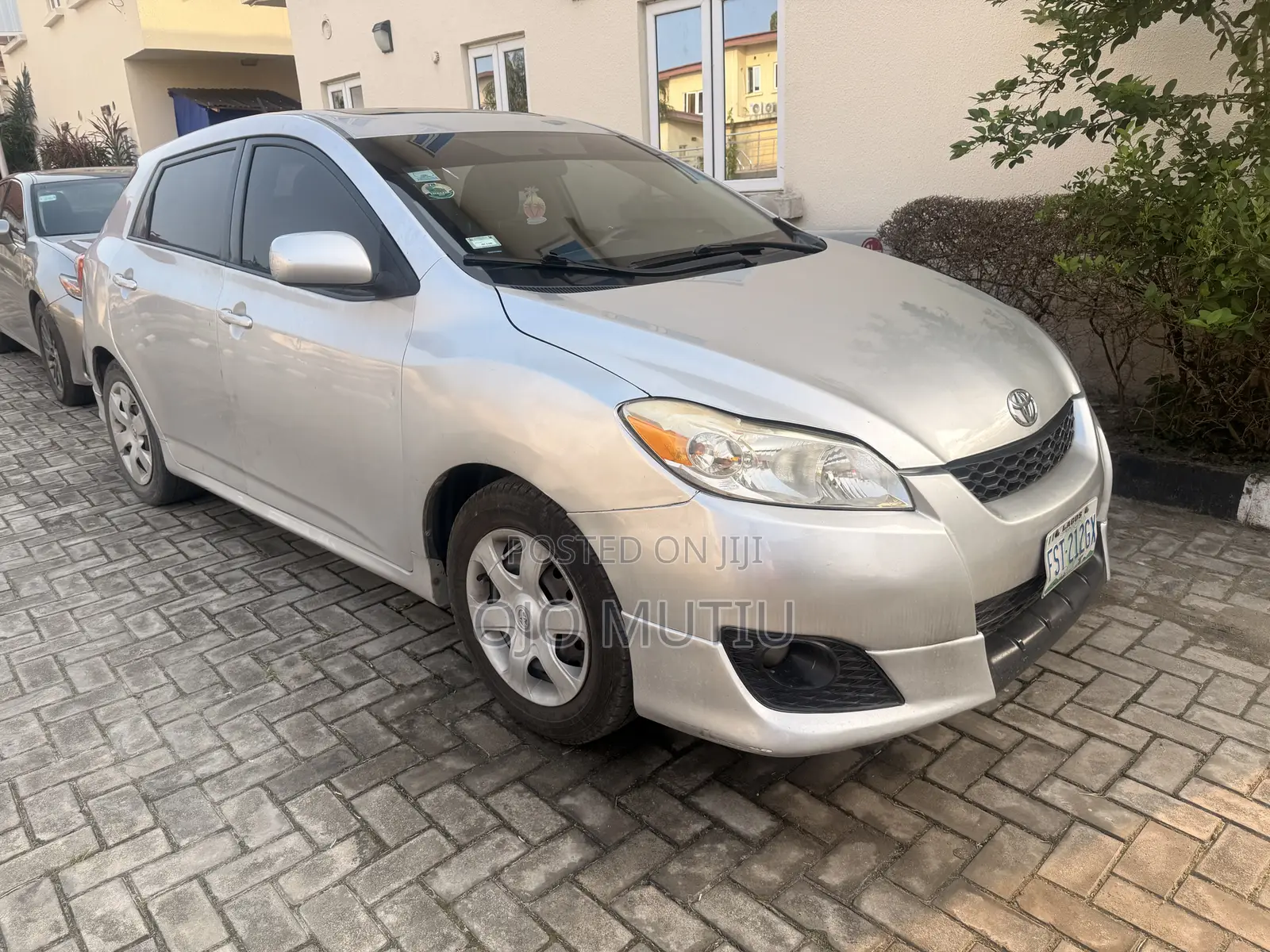 Toyota Matrix 2010 Silver