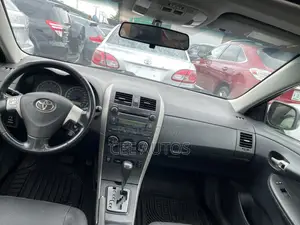 Toyota Corolla S 4dr Sedan (1.8L 4cyl 4A) 2010 Black