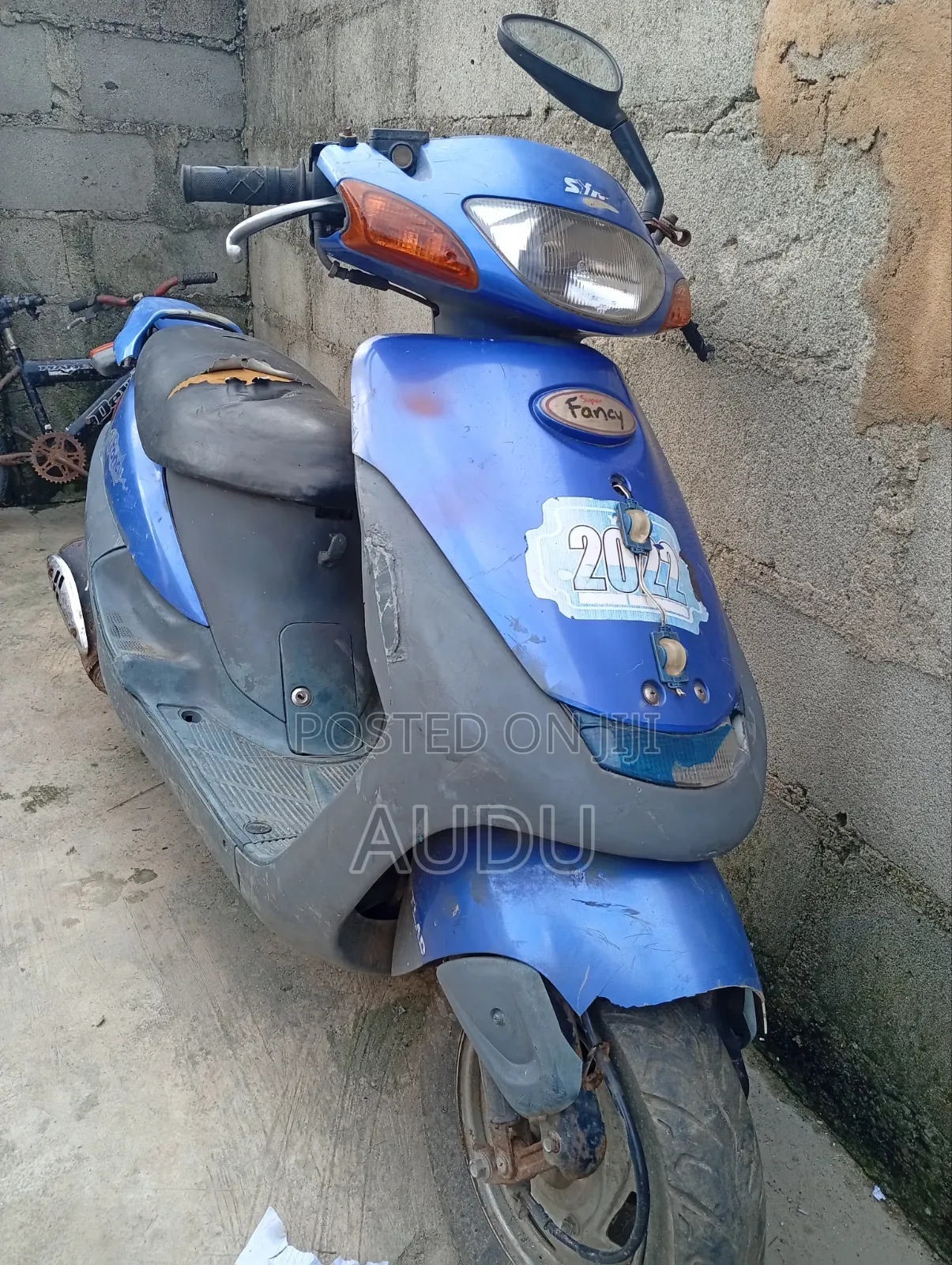 Motorcycle 2021 Blue