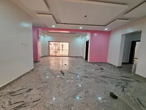 3bdrm Block of Flats in Durumi Apartment for rent