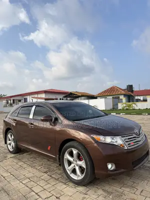Toyota Venza AWD 2012 Brown