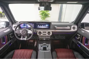 New Mercedes-Benz G-Class 2024 Silver