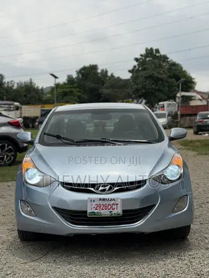 Hyundai Elantra GLS 2012 Blue