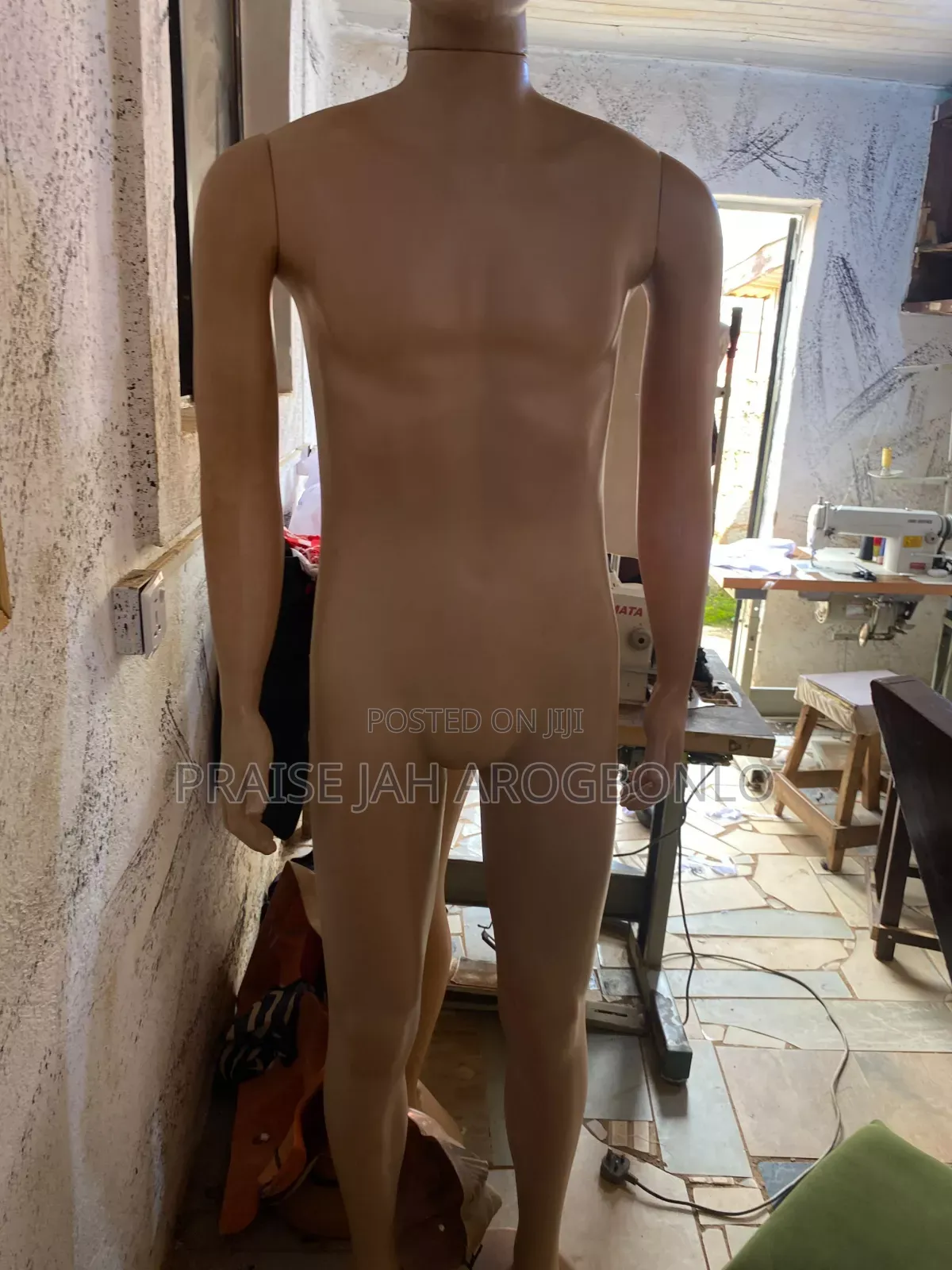 Man Mannequin