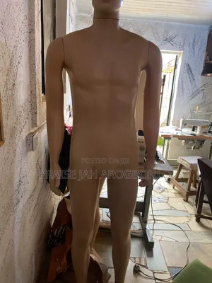 Man Mannequin