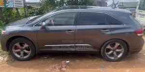 Toyota Venza 2010 Black