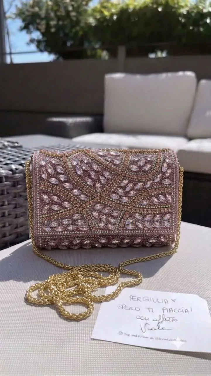 *luxury Classy Stones Embedded Purse