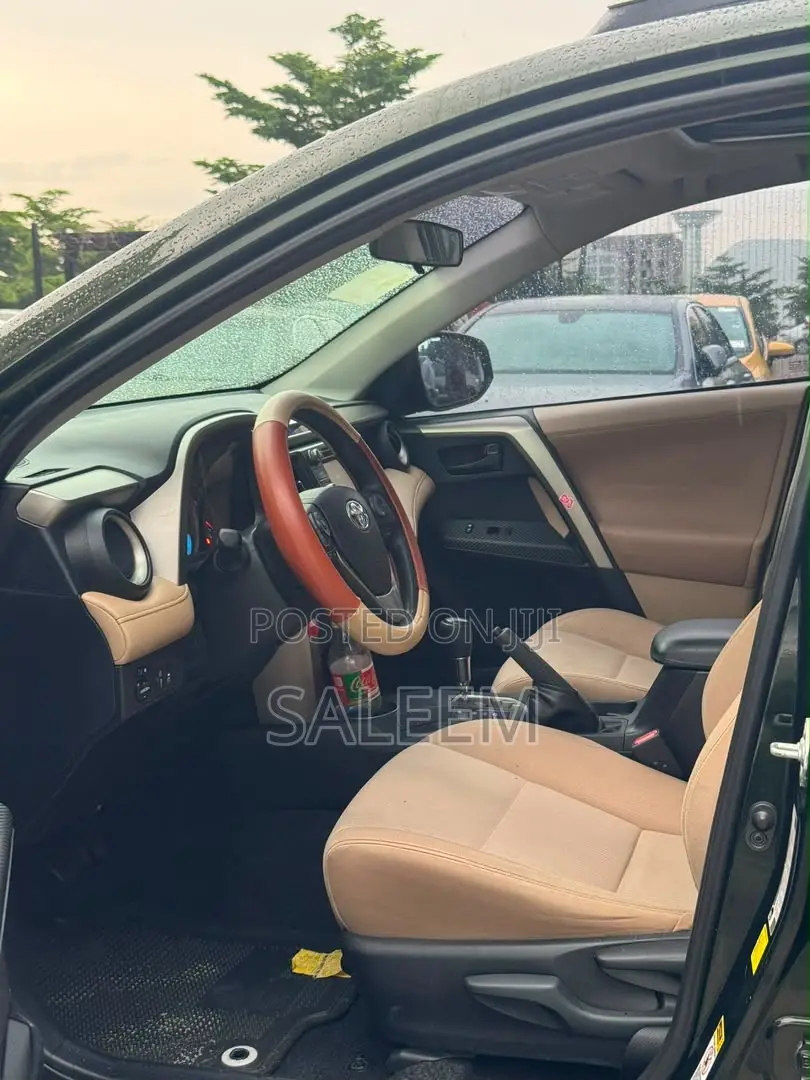 Toyota RAV4 2014 Green