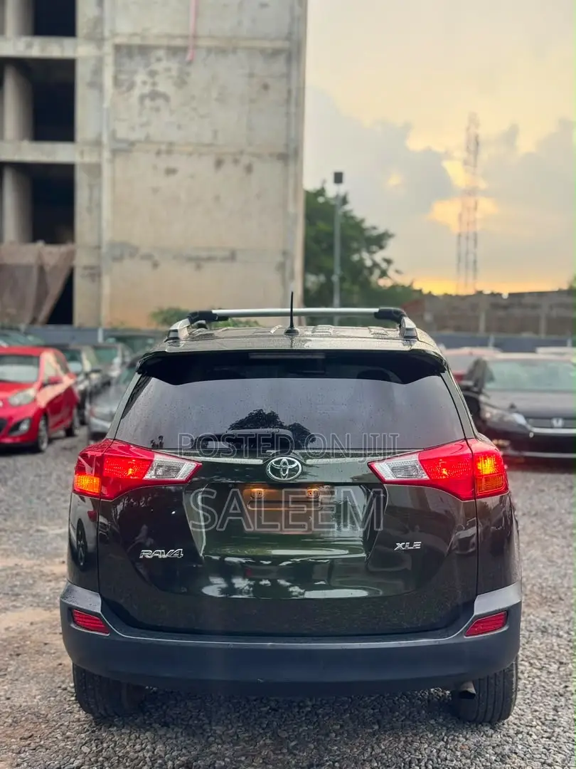 Toyota RAV4 2014 Green
