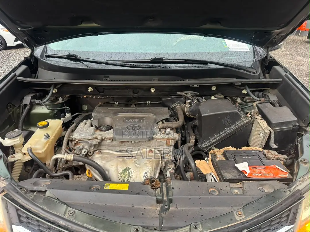 Toyota RAV4 2014 Green